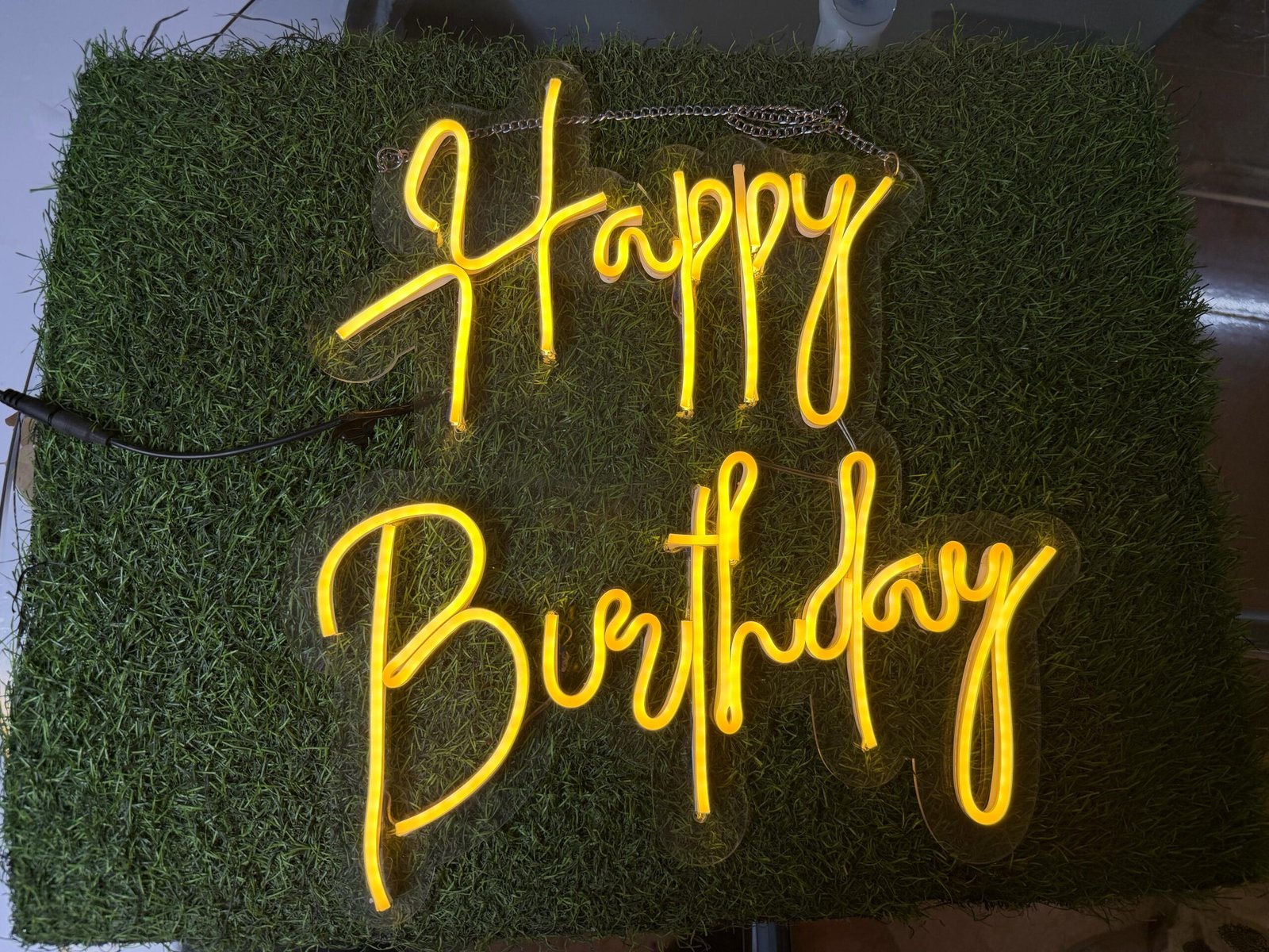 Neon Sign - Happy Birthday 18 x 18 (Yellow)